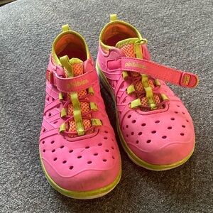 Stride rite girls shoes